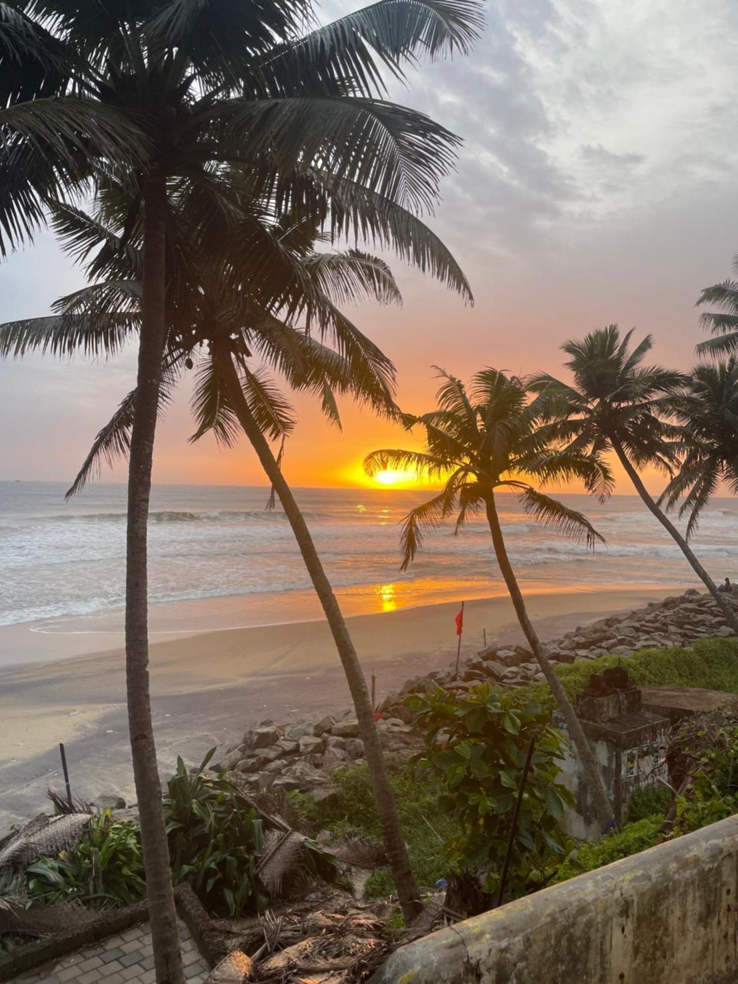 Sevenstar Residency Apartment Varkala Exterior photo